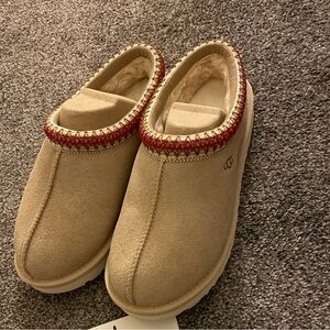 UGG Tasman II
